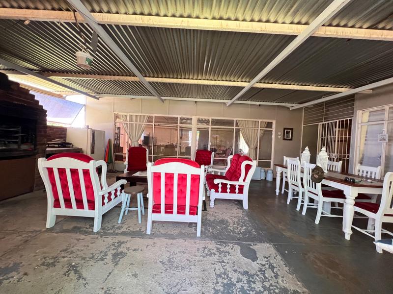 6 Bedroom Property for Sale in Kathu Northern Cape